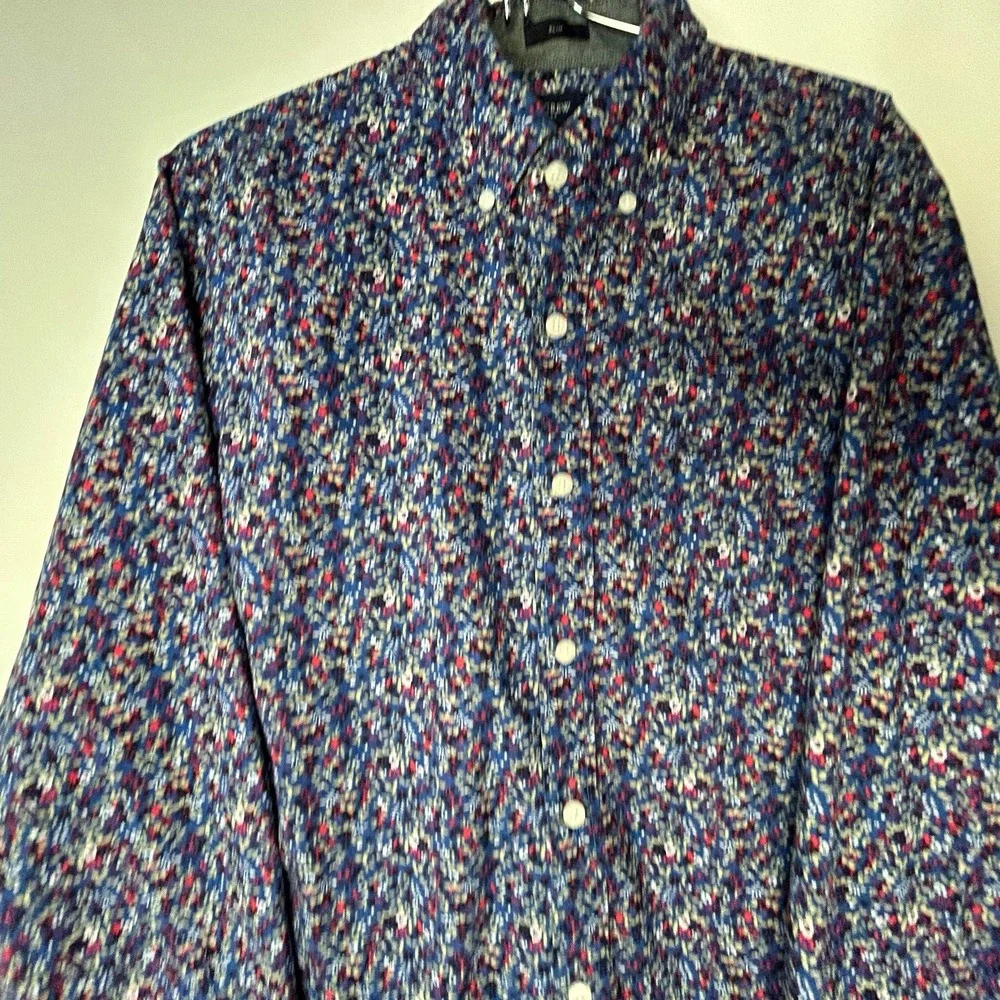 J. Crew Dark Blue Floral Button-down‎ Slim Shirt Men's Medium.